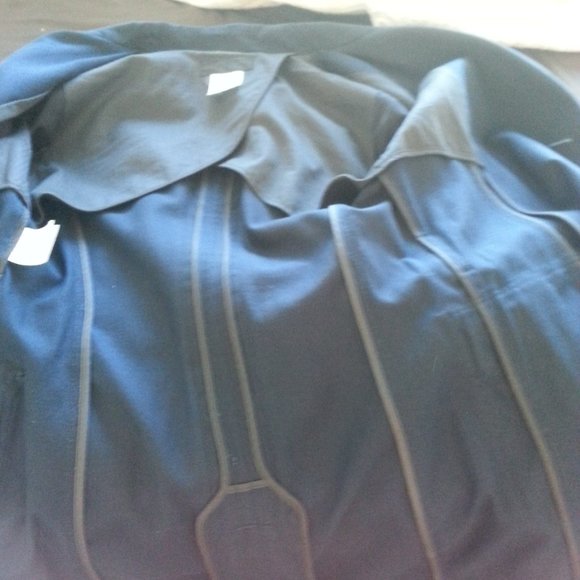 Good condition ICB trench coat - Picture 3 of 3